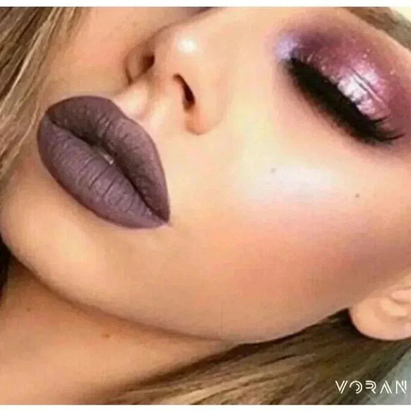 COPY - Dose of Colors LIQUID MATTE LIPSTICK Lip Color COLD SHOULDER Purple .16o… - Picture 4 of 4